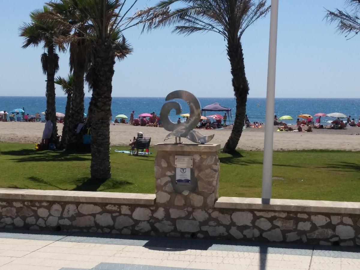 Piso Cerca De La Playa Daire Málaga Dış mekan fotoğraf
